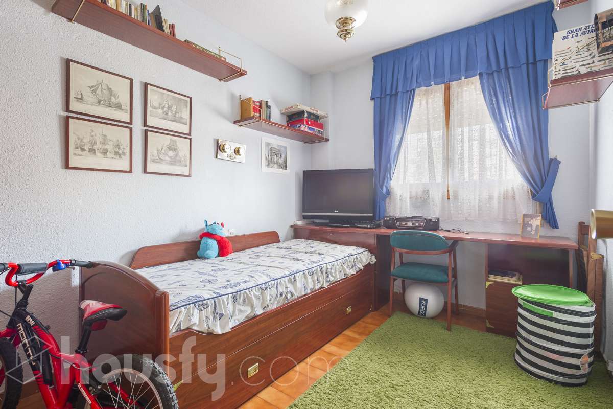 Piso en venta en Calle del Guadarrama,  Colmenarejo-1