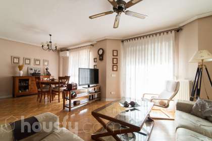 Casa en Calle Marie Curie