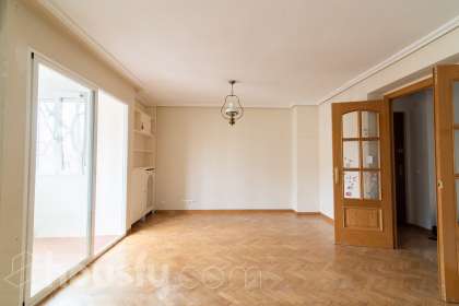 Piso en Calle de Santa Genoveva