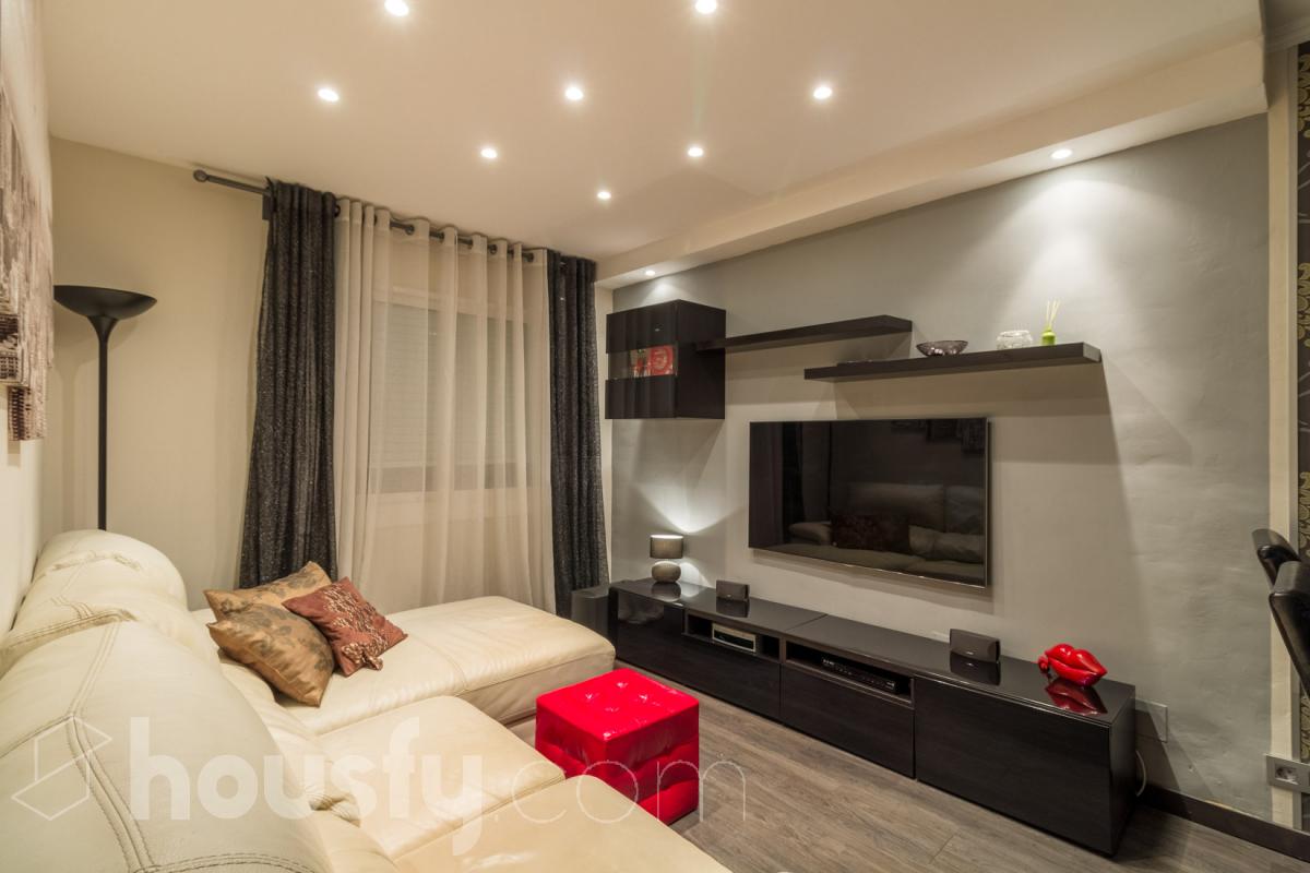 Piso en venta en Carrer de Llançà,  L'Hospitalet de Llobregat-0