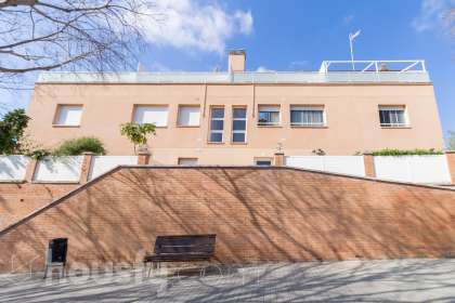 Piso en Carrer d'Agustina d'Aragó