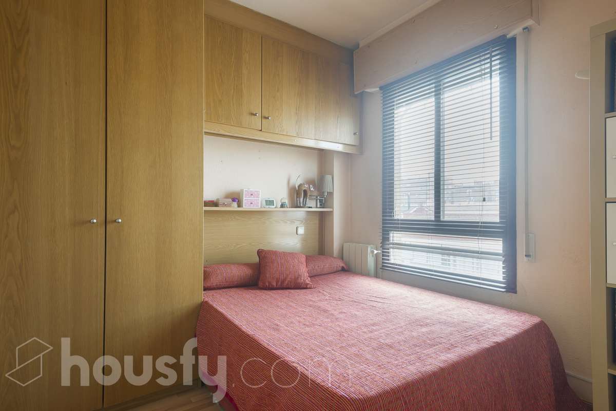 Piso en venta en Calle del Platano, Tetuán, Madrid-1