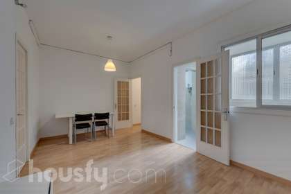 Piso en Carrer Anselm Clavé