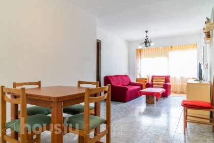 Piso en Avenida de la Constitución