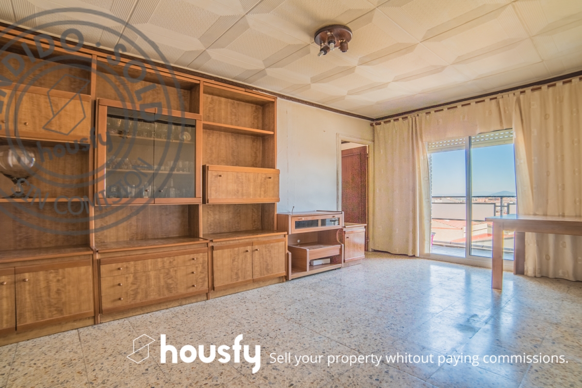 Piso en venta en Calle Víctor Balaguer,  Sant Boi de Llobregat-0