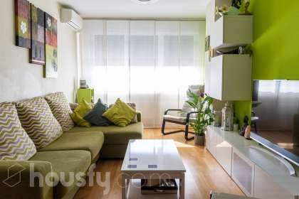 Piso en Calle María Moliner