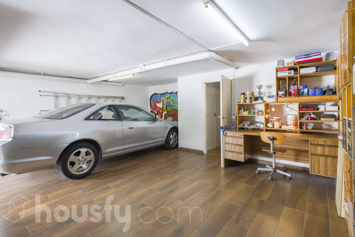 Casa en venta en Calle de Cuesta Blanca,  La Moraleja-1