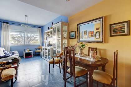 Bajo en Carrer Santa Susanna