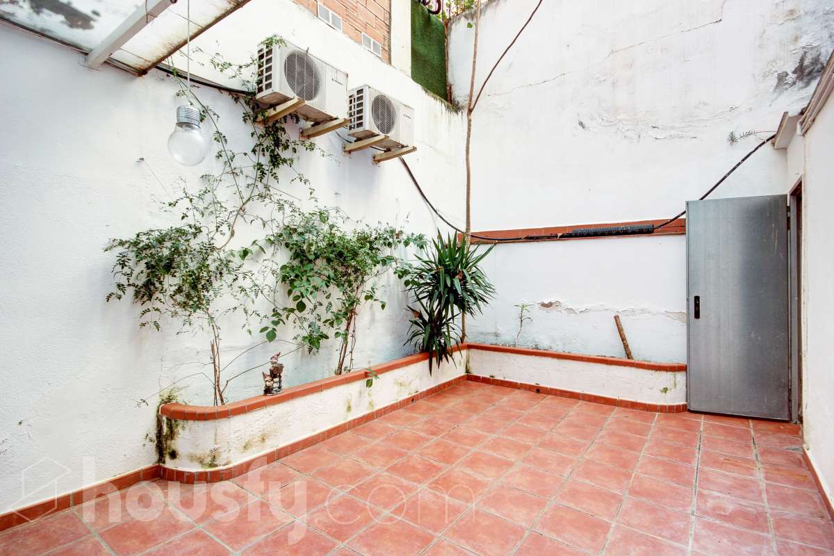 Bajo en venta en Carrer de Mandoni, Sants-Montjuïc, Barcelona-3