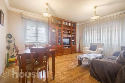 Piso en Calle Ordicia