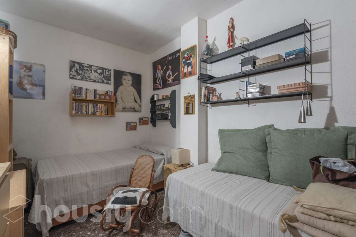 Piso en venta en Carrer de les Medes, Gràcia, Barcelona-1