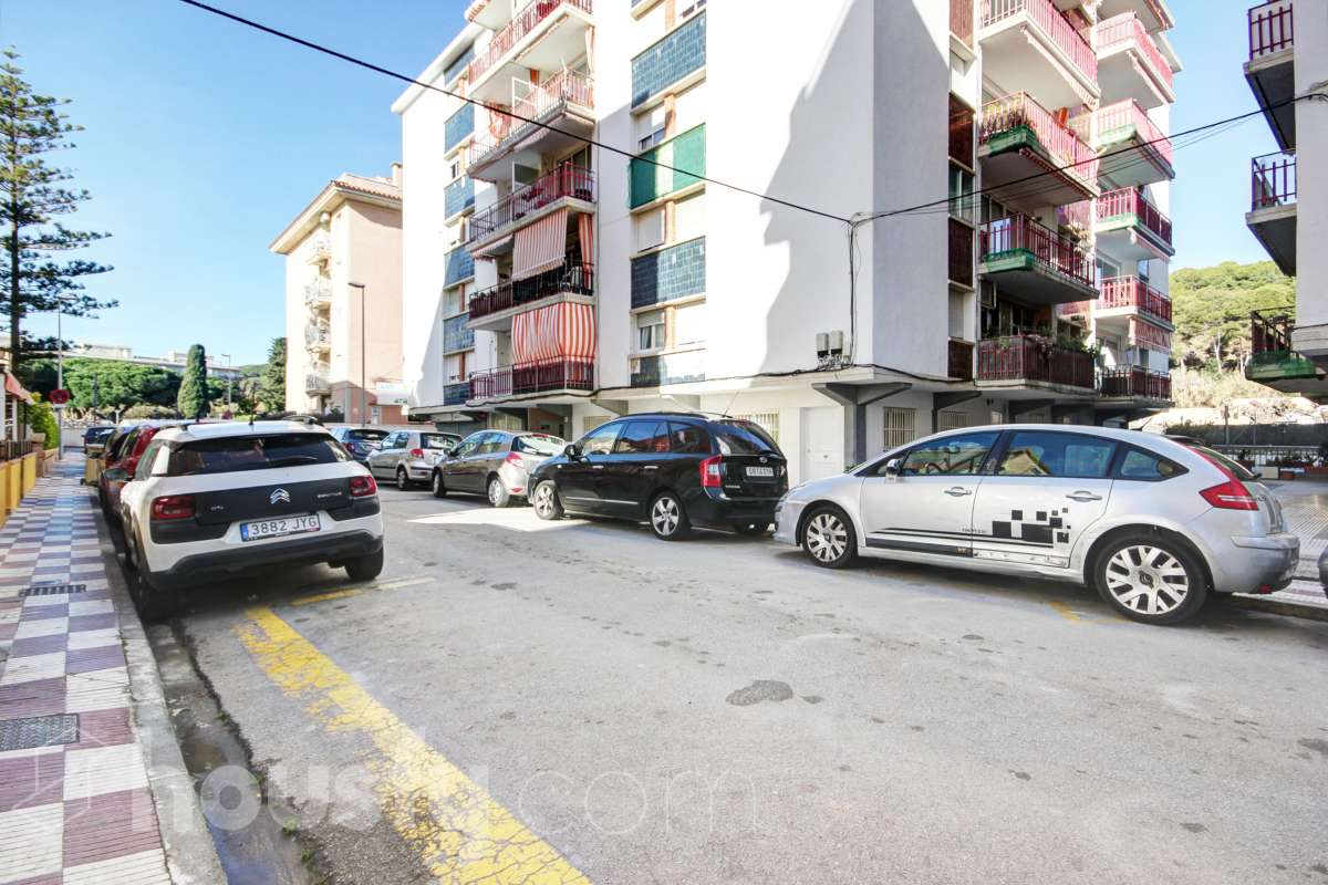 Piso en venta en Av maresme,  Canet de Mar-2