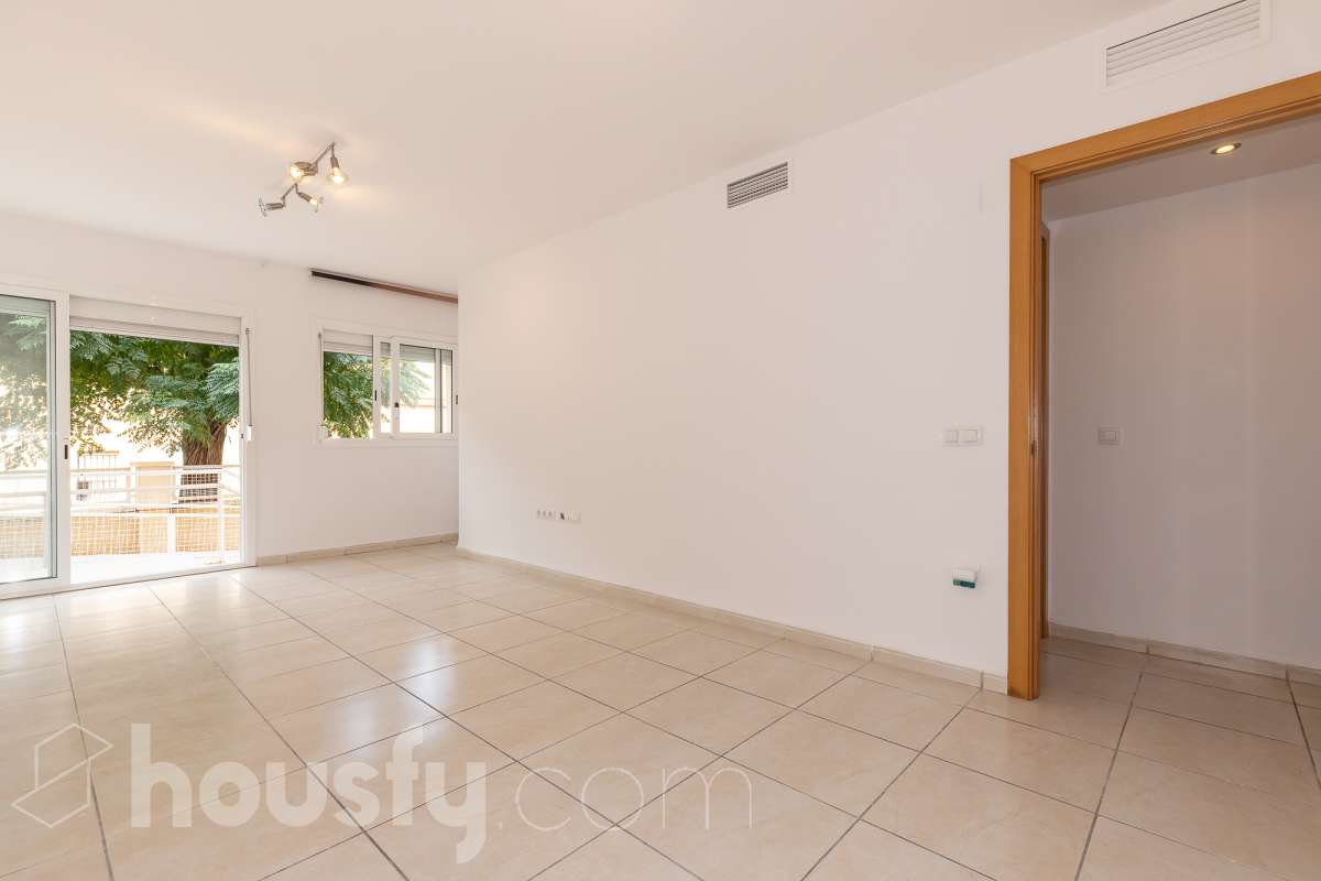 Piso en venta en CR CAMBRILS,,  Montbrio del Camp-3
