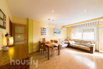 Piso en Calle Agueda Mompel