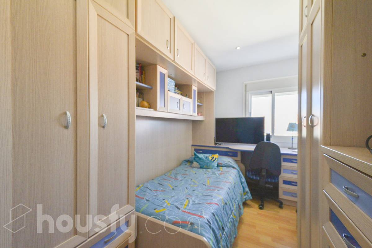 Piso en venta en Calle del Puerto de Arlabán, Puente de Vallecas, Madrid-1