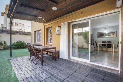 Bajo en Calle Rectoria