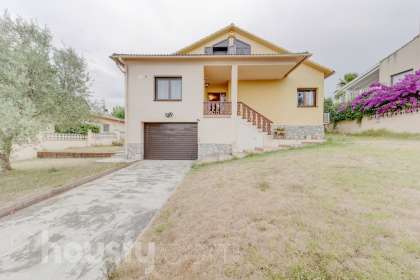 Casa en Calle Comallaric