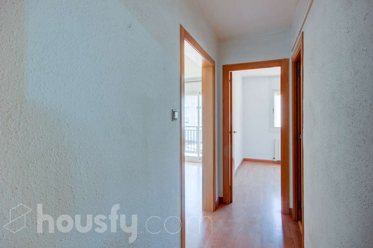 Piso en alquiler en Carrer dels Reis Catòlics, La Creu de Barberà - Avinguda - Eixample, Sabadell-4