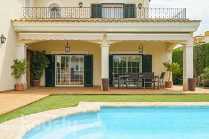 Casa en Carrer Mimosa