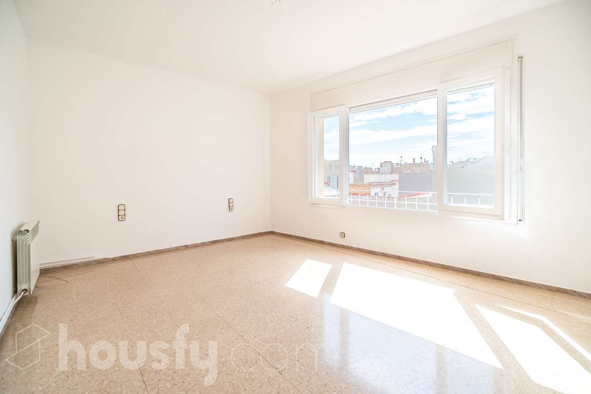 Dúplex en venta en Carrer del Canonge Baranera,  Badalona-1