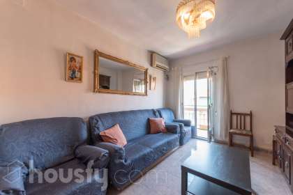 Piso en Calle Julio Antonio