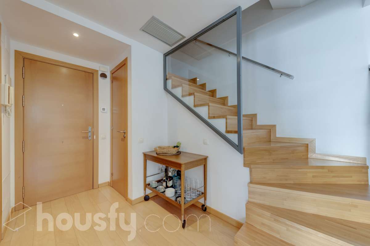 Dúplex en venta en Calle Santa Eulalia,  L'Hospitalet de Llobregat-2