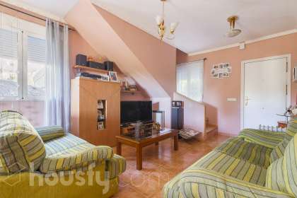 Casa en Calle Fresnos