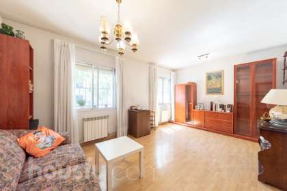 Piso en Calle de San Faustino