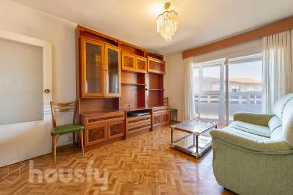 Piso en Calle del Poeta Blas de Otero