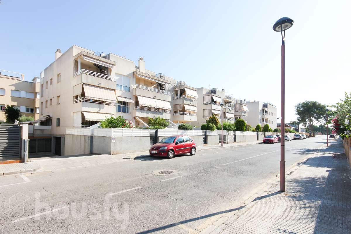 Piso en venta en Carrer Verge de Montserrat,  Cubelles-4