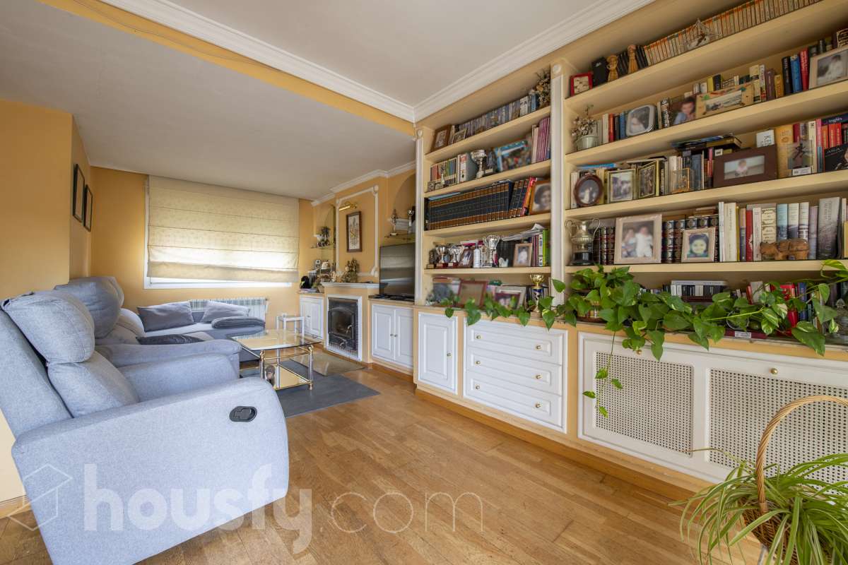 Casa en venta en Calle Gilitos,  Alcalá de Henares-1