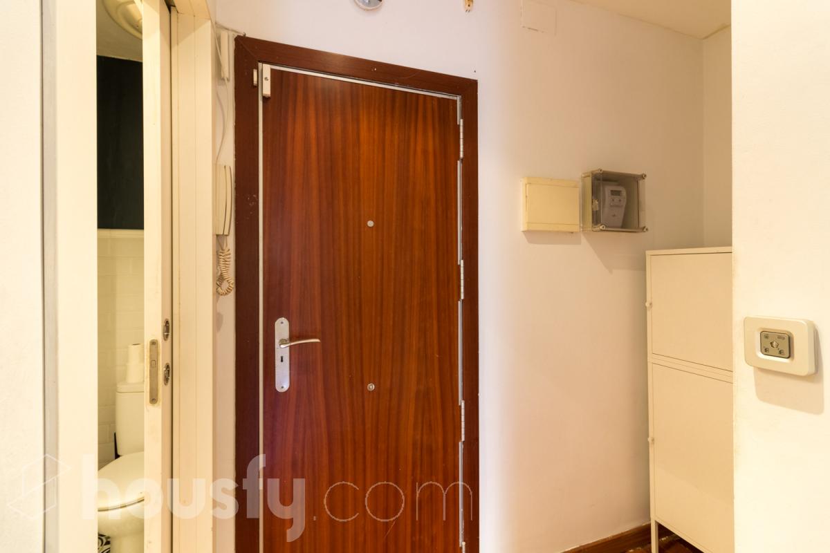 Piso en alquiler en Carrer de la Riereta, Ciutat Vella, Barcelona-1