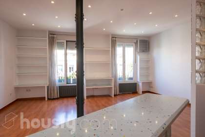 Piso en Avenida de la Ciudad de Barcelona