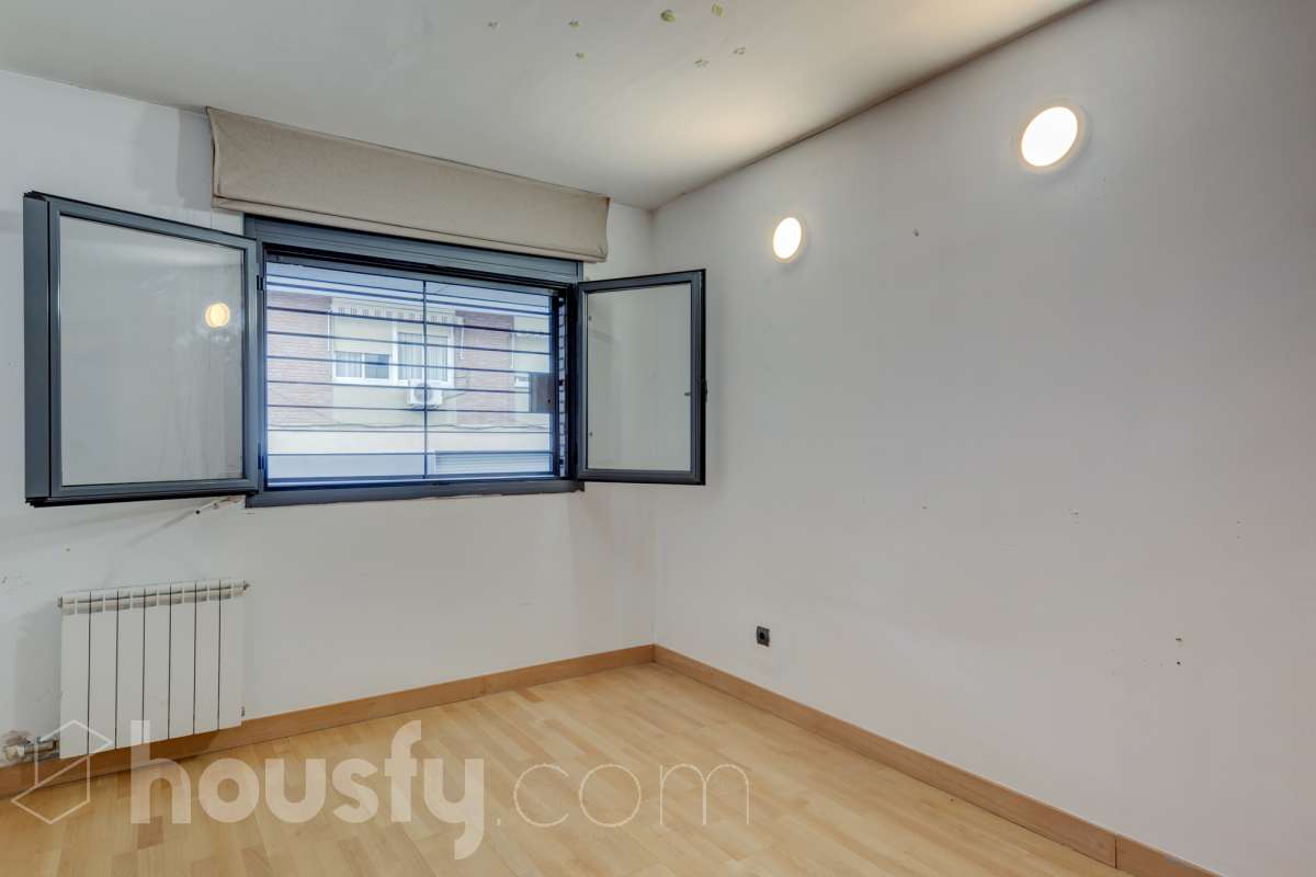 Dúplex en venta en Carrer Pi i Margall,  L'Hospitalet de Llobregat-2