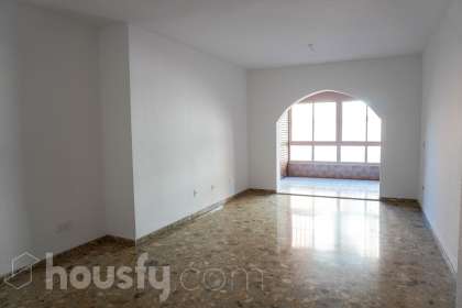 Piso en AV BLAS INFANTE