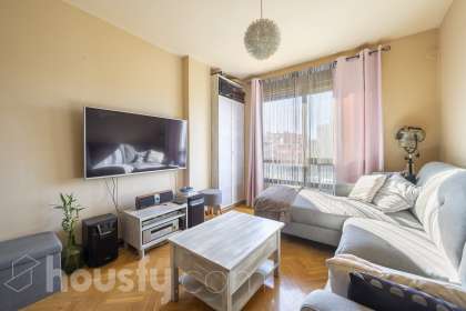 Piso en Avenida de los Artesanos