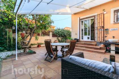 Casa en Carrer Bisbe Català