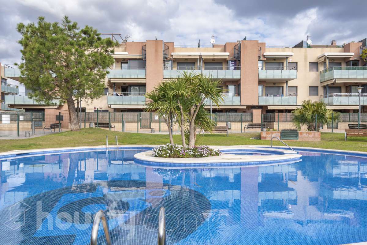 Piso en venta en Carrer Almogavers,  Cubelles-0
