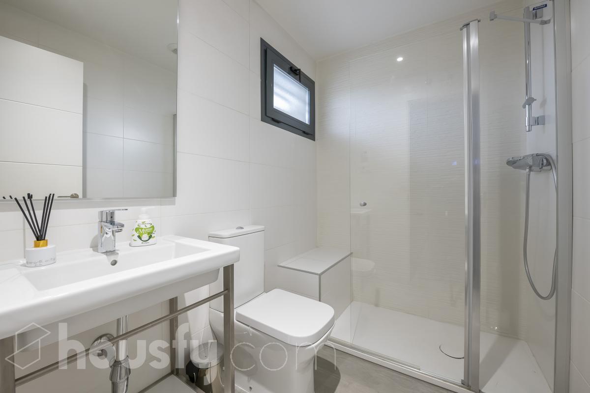 Casa en alquiler en Calle Pablo Gargallo,  Torrejón de Ardoz-1