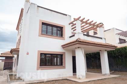 Casa en Calle Carlos Rodiles