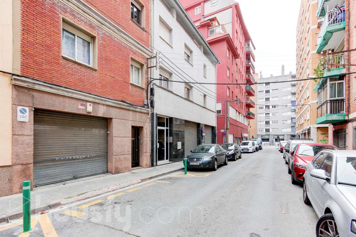 Piso en venta en Carrer Figueres,  Granollers-1