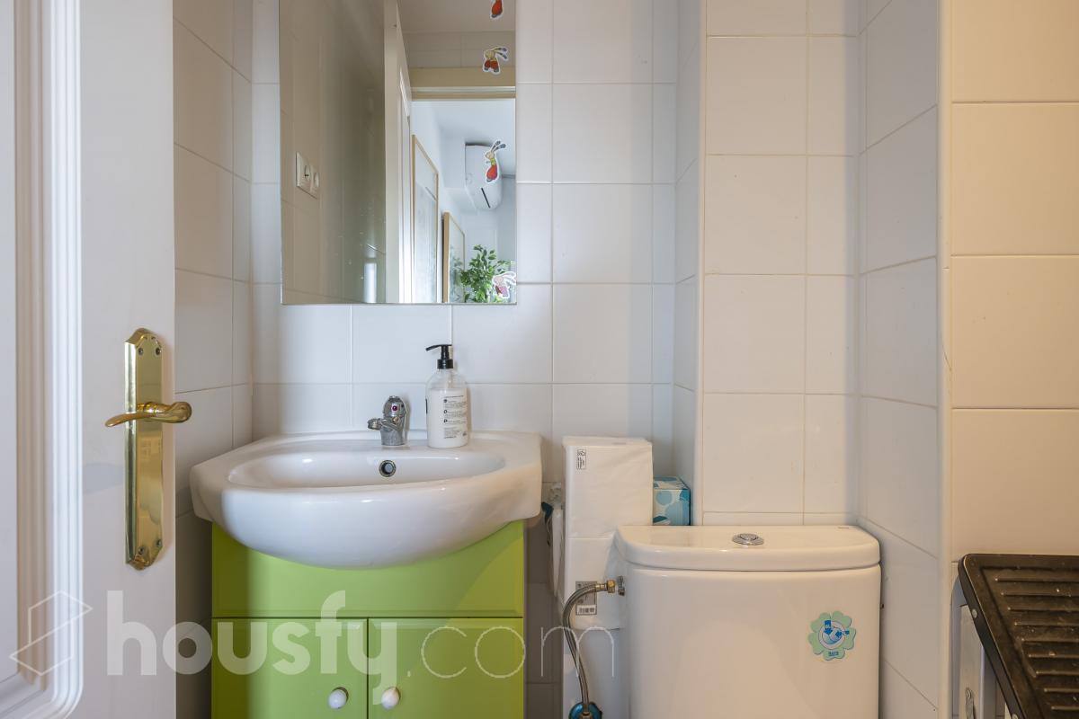 Piso en alquiler en Calle del Condado de Treviño, Ciudad Lineal, Madrid-4