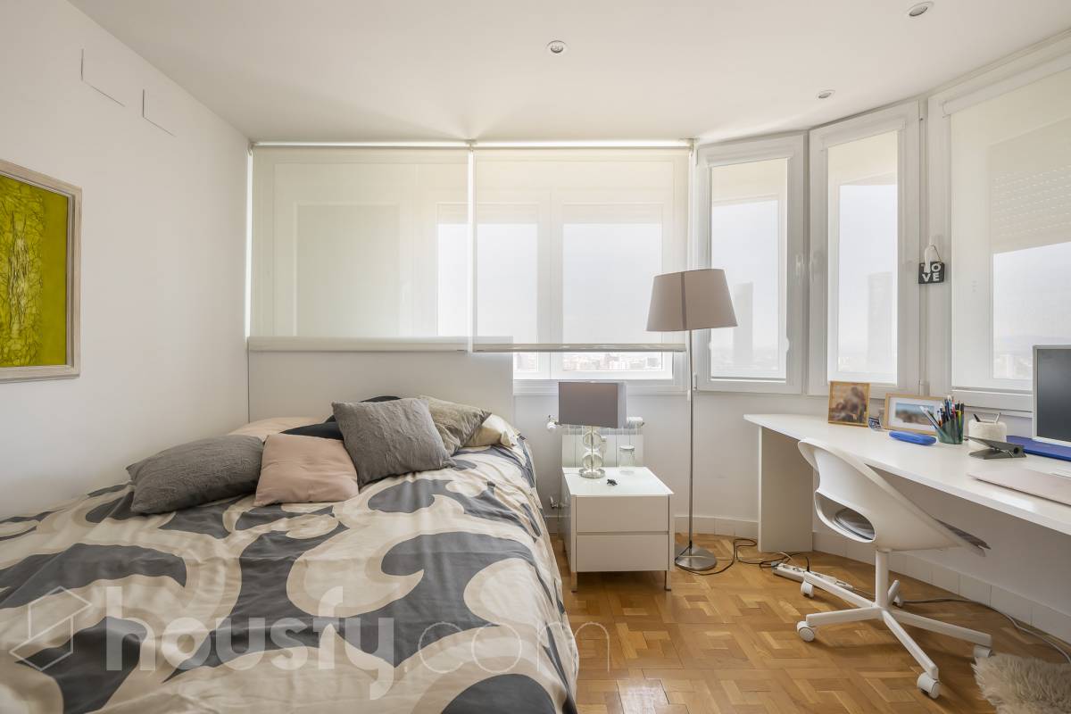 Piso en alquiler en Calle del Condado de Treviño, Ciudad Lineal, Madrid-3