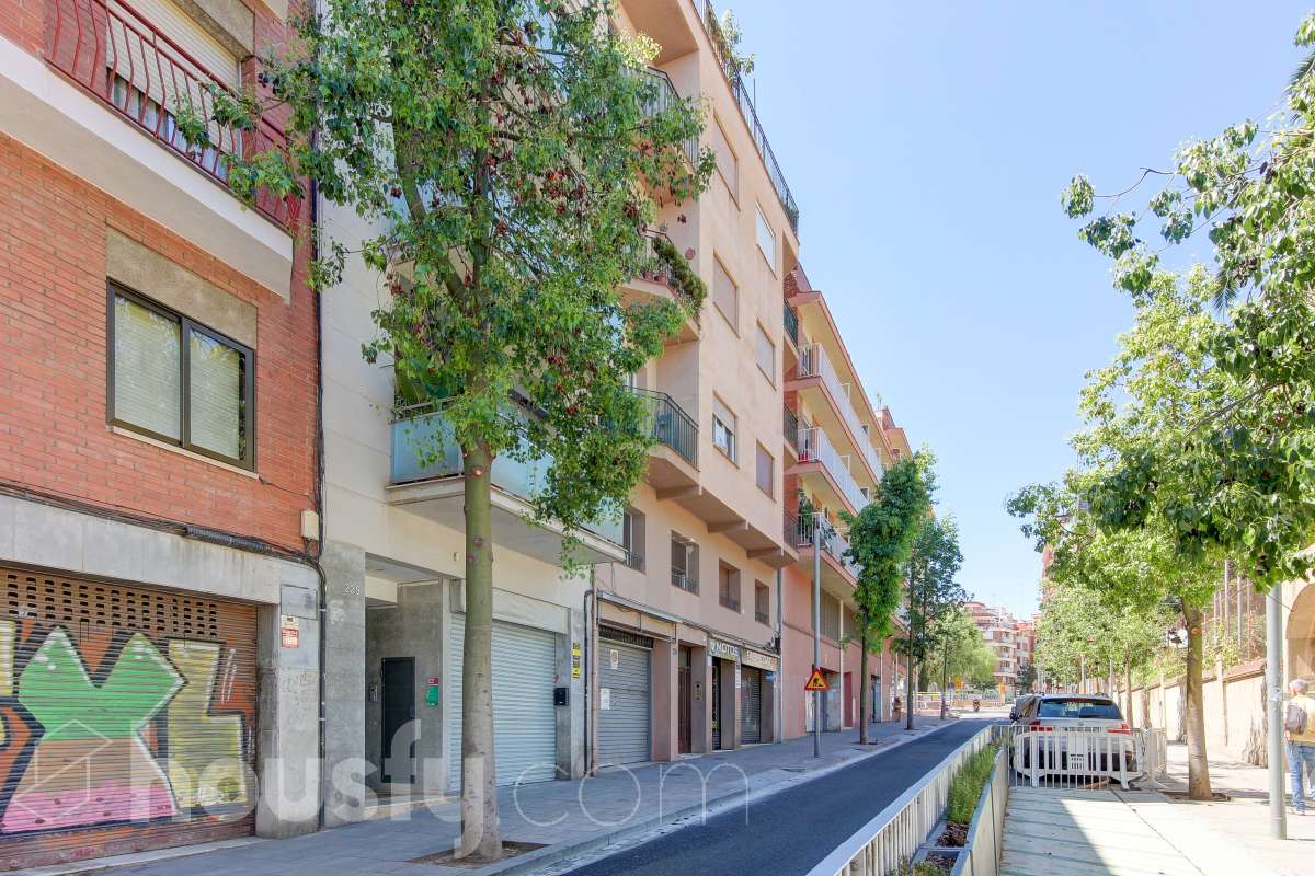 Piso en venta en Carrer de Garcilaso, Sant Andreu, Barcelona-2