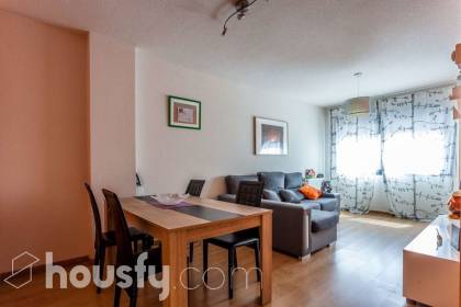 Piso en Calle León Felipe