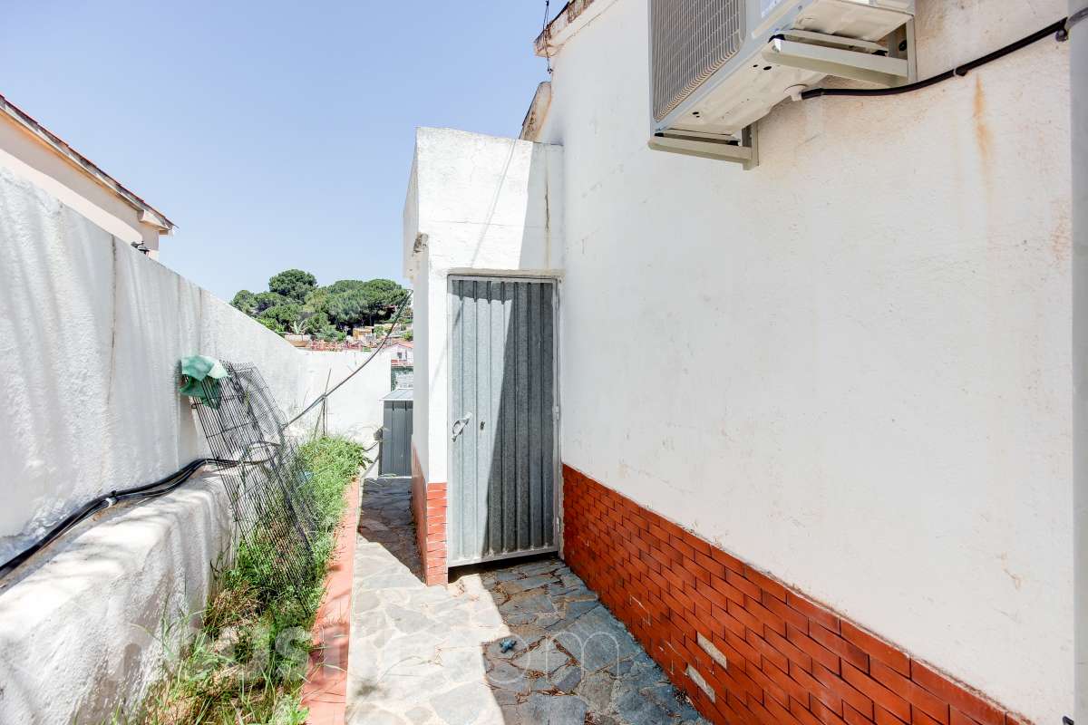 Casa en alquiler en Carrer del Jacint,  Esparreguera-1