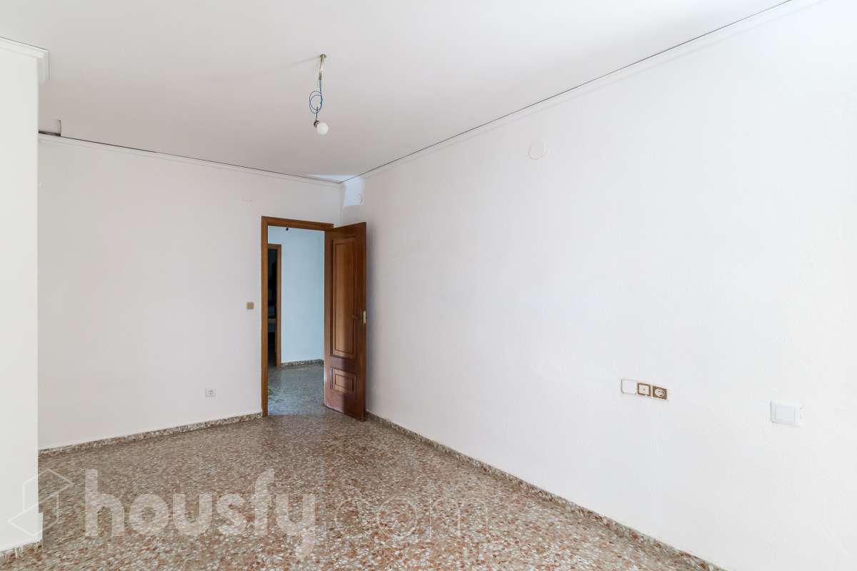 Piso en alquiler en Carrer Cid Campeador,  Gandia-1