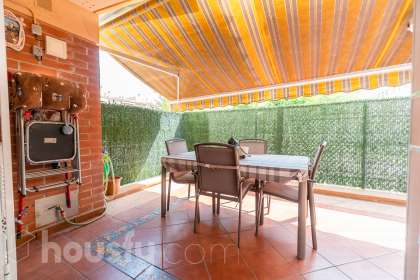 Bajo en Carrer Joan Ambrós i Lloreda