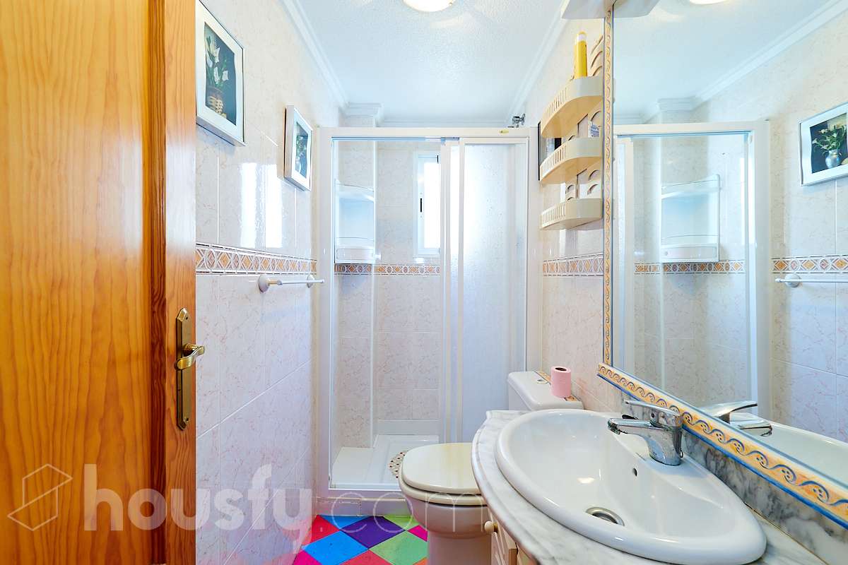 Piso en venta en Calle Finlandia, Playa de los Locos, Torrevieja-3
