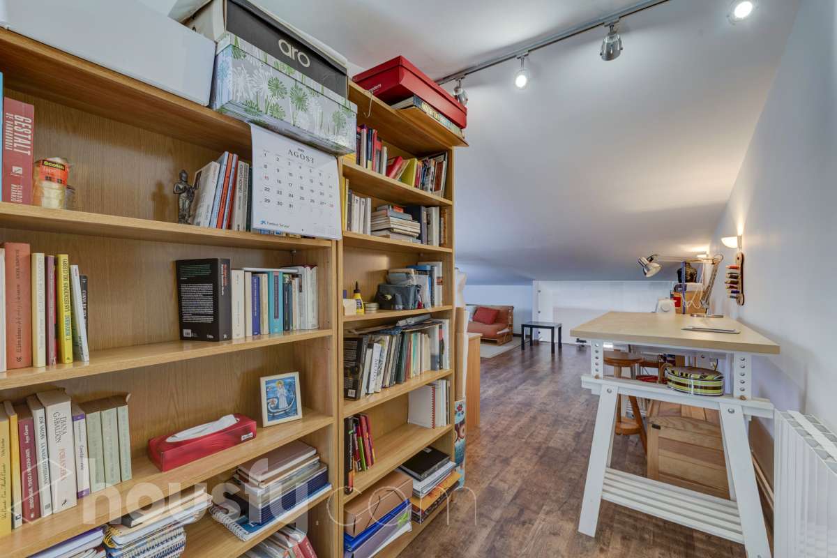 Piso en venta en Carrer de Servet, Sant Andreu, Barcelona-1